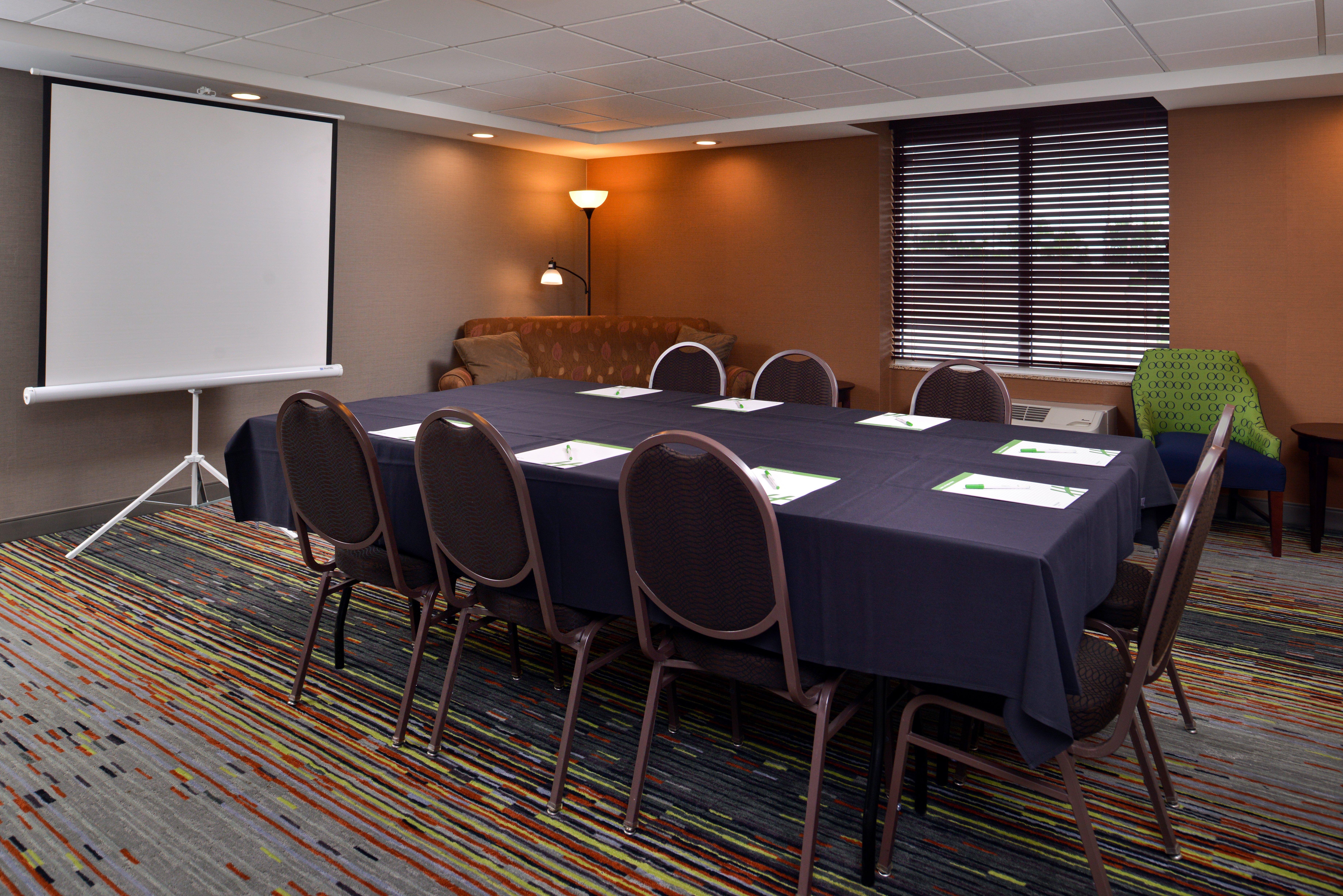 Holiday Inn Hotel & Suites Rochester - Marketplace By Ihg Ngoại thất bức ảnh