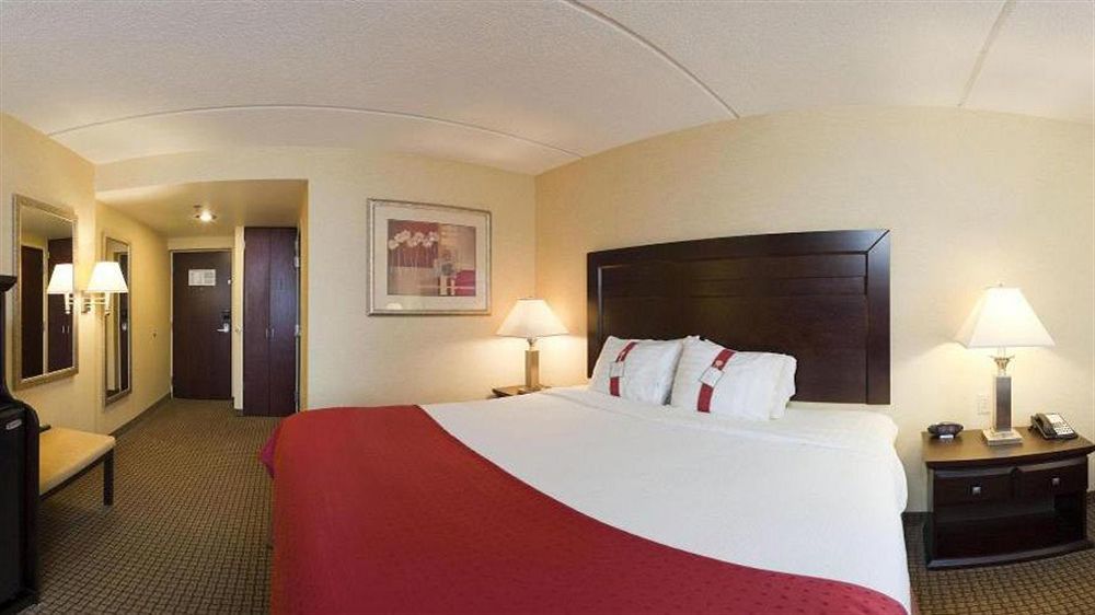Holiday Inn Hotel & Suites Rochester - Marketplace By Ihg Ngoại thất bức ảnh
